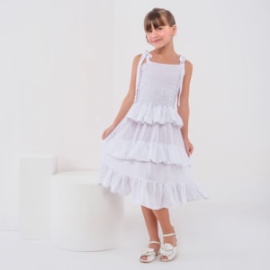 Vestido infantil branco babados